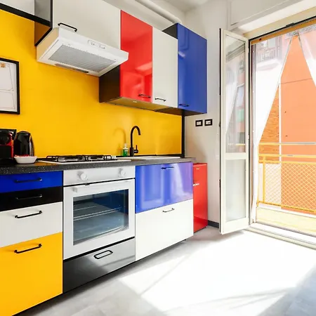 Casa Mondrian; Ac And Fast Wi-fi Apartamento